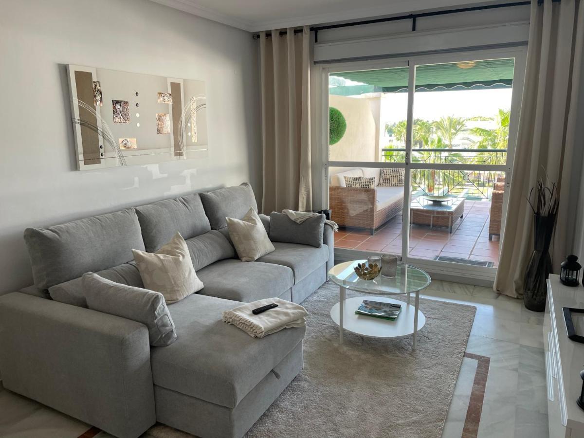 Appartamento Lorcrimar Puerto Banus Marbella Esterno foto