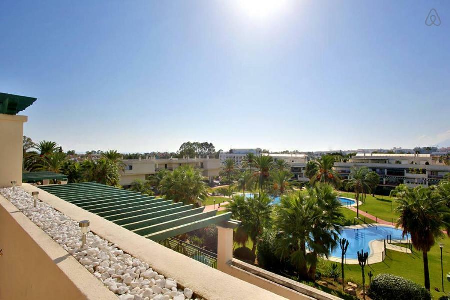 Appartamento Lorcrimar Puerto Banus Marbella Esterno foto